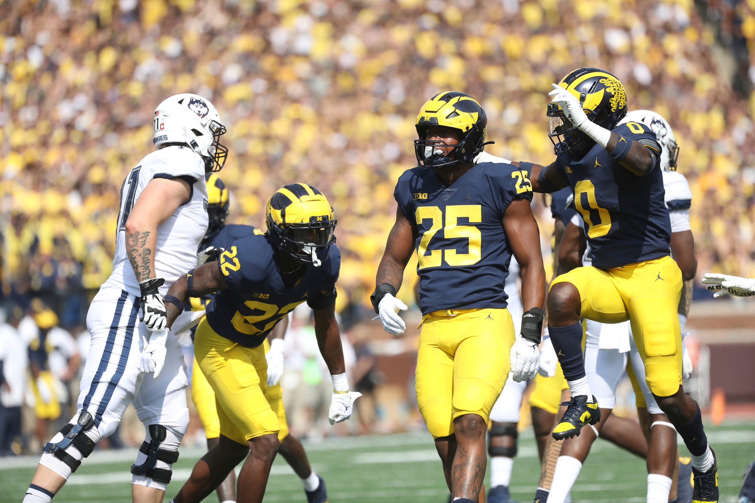 Michigan football, Junior Colson, Big Ten