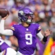 j.j. mccarthy debuts for minnesota vikings