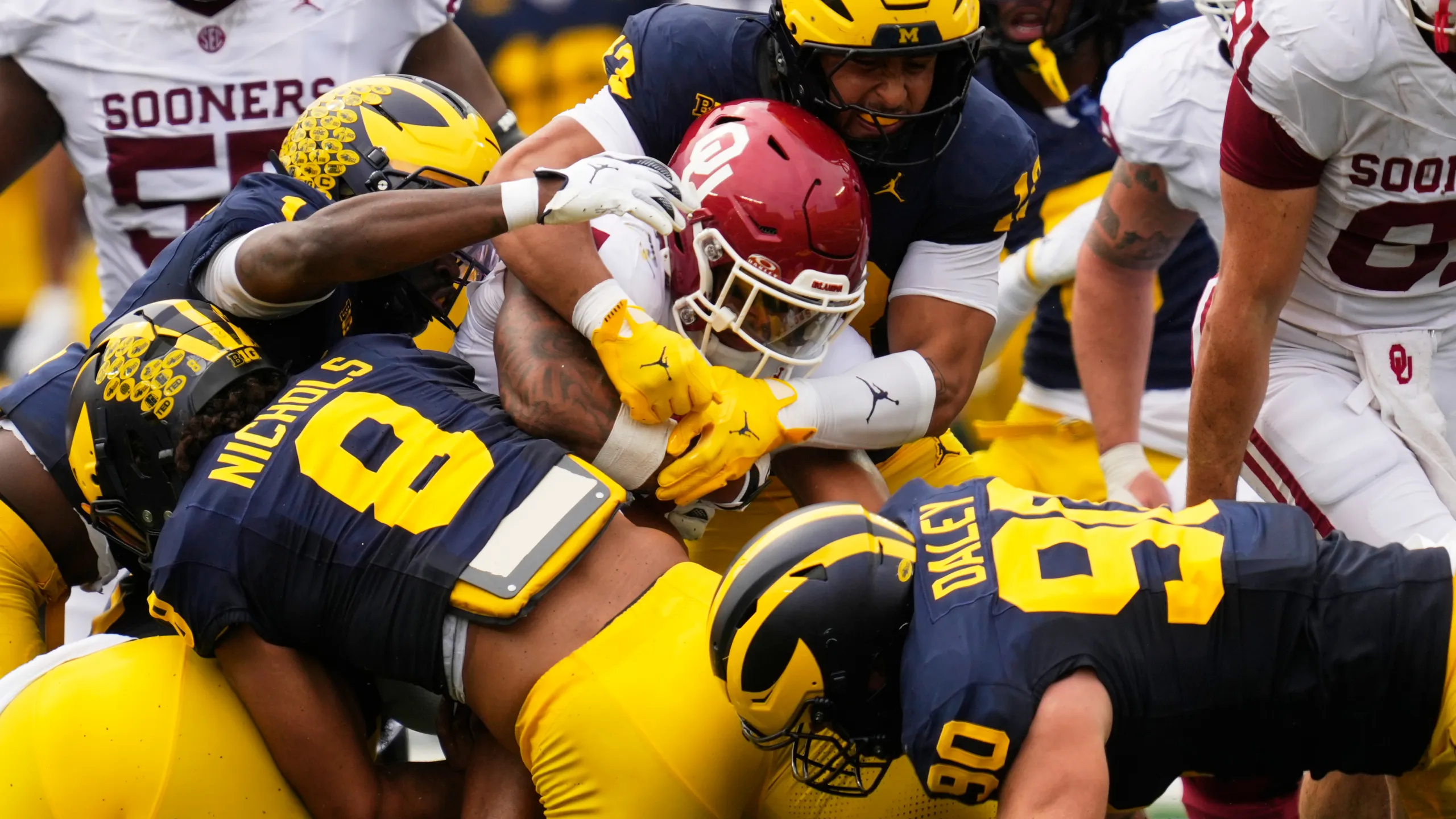 ‘It’s the standard’: Michigan defense believes its early success is only the beginning