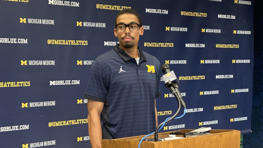 Micah Simon: Buchanan, Marsh have earned the right to stay on the field